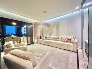 Apartamento Para Vender com 4 quartos 3 suítes no bairro Jardins em Aracaju / Edifício Mansão Jenner Augusto.