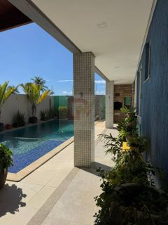 Casa de Condomínio Para Vender com 3 suítes no bairro Mosqueiro em Aracaju / Praia Bela Residencial.