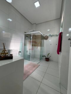 Casa Para Vender com 3 quartos 2 suítes no bairro Aruana em Aracaju.