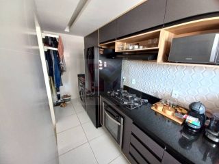 Apartamento Para Vender com 2 quartos 1 suítes em Barra Dos Coqueiros /