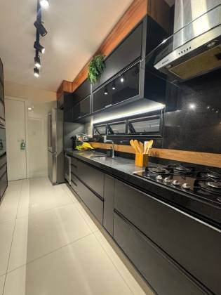 Apartamento Reformado com 3 Vagas no Coração do Jardins — Sofisticação e Localização Incomparáveis!