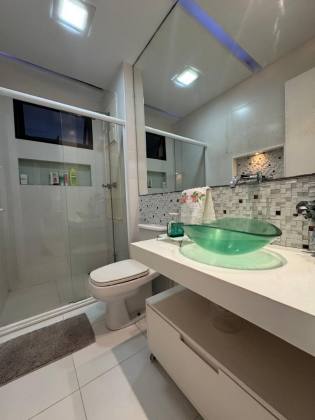 Apartamento Reformado com 3 Vagas no Coração do Jardins — Sofisticação e Localização Incomparáveis!