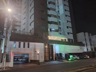 Apartamento Para Vender com 3 quartos 1 suítes no bairro Grageru em Aracaju / Garden Ville Jardins.