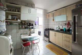 Apartamento Para Vender com 3 quartos 1 suíte no bairro Luzia em Aracaju / Residencial Padre Arnóbio.