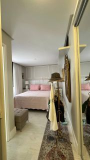 Apartamento reformado a poucos metros da Orla de Atalaia