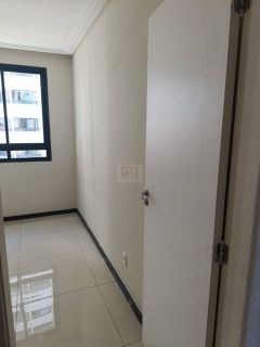 Apartamento Para Vender com 3 quartos 1 suíte no bairro Ponto Novo em Aracaju / Ecoville Park.