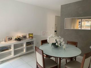 Apartamento Para Vender com 3 quartos 1 suíte no bairro Jabotiana em Aracaju / Condomínio Reserva Santa Lúcia.