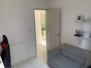 Apartamento Para Vender com 3 quartos 1 suíte no bairro Jabotiana em Aracaju / Condomínio Reserva Santa Lúcia.