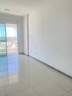 Apartamento Para Vender com 2 quartos 1 suíte no bairro Atalaia em Aracaju / Pérolas da Atalaia.