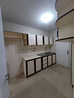 Apartamento Para Vender com 3 quartos 1 suíte no bairro 13 de Julho em Aracaju / Port Saint Paul.