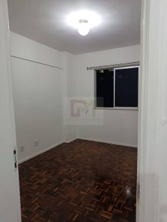 Apartamento Para Vender com 3 quartos 1 suíte no bairro 13 de Julho em Aracaju / Port Saint Paul.