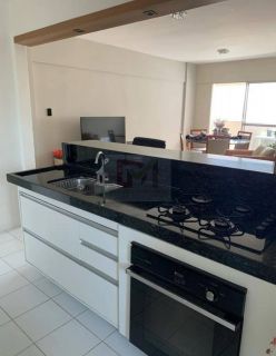 Apartamento Para Vender com 3 quartos 1 suíte no bairro Grageru em Aracaju / Condomínio Jardim Europa.