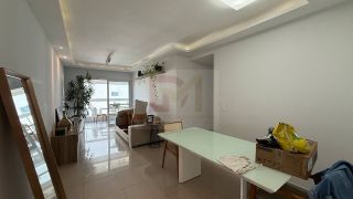Apartamento Para Vender com 3 quartos 1 suíte no bairro Farolândia em Aracaju / Vista Beira Mar.