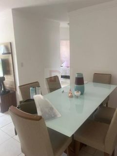 Apartamento Para Vender com 3 quartos 1 suíte no bairro Jabotiana em Aracaju / Condomínio Residencial Recanto das Palmeiras.