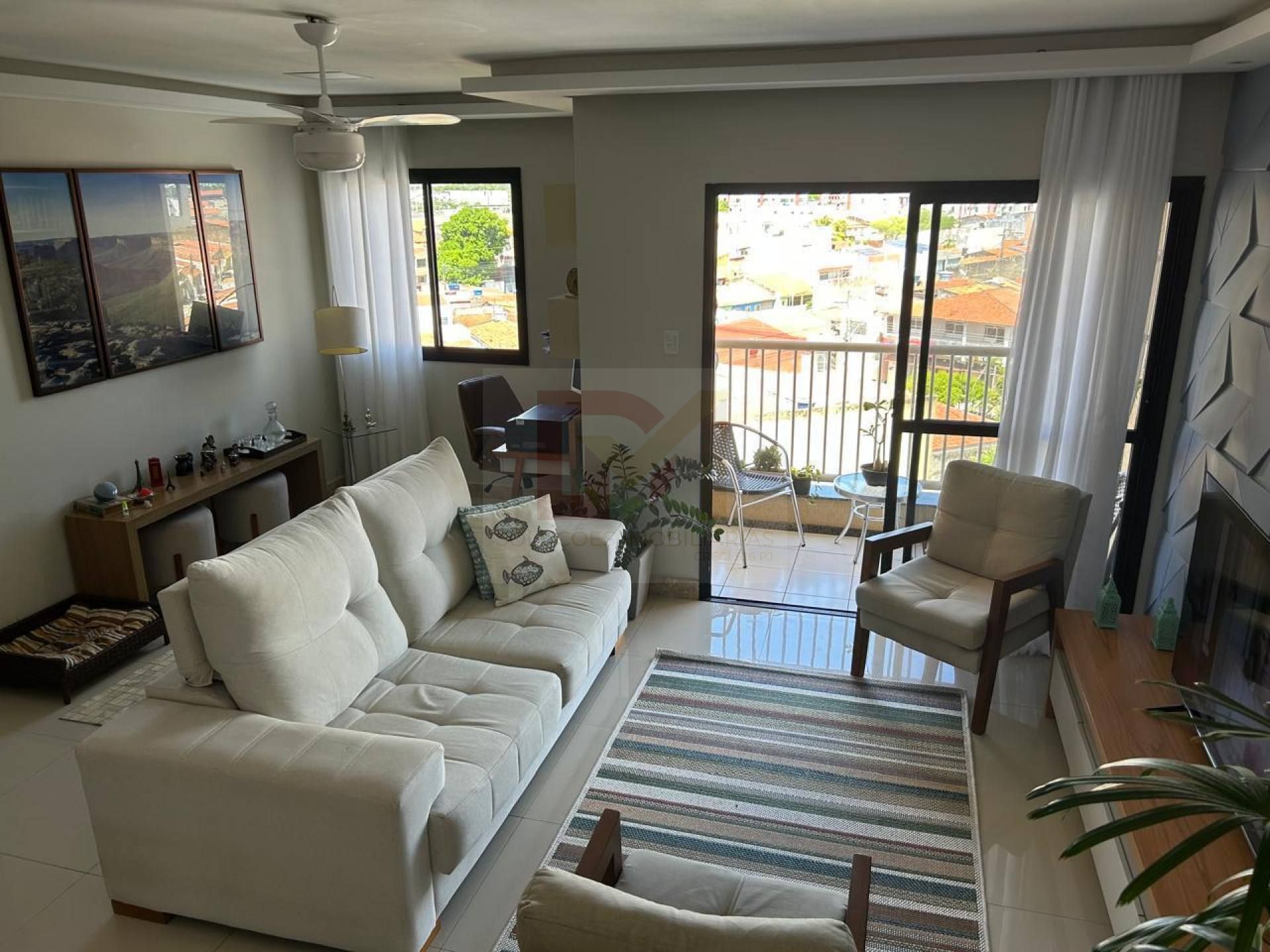 Apartamento Para Vender com 2 quartos 1 suíte no bairro Luzia em Aracaju / Absolutto Condomínio Clube.