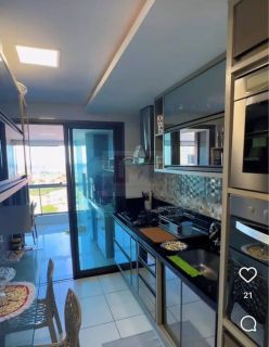 Apartamento Para Vender com 3 suítes no bairro Atalaia em Aracaju / Marinas Art Residence.