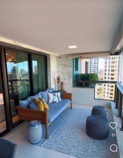 Apartamento Para Vender com 3 suítes no bairro Atalaia em Aracaju / Marinas Art Residence.