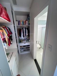 Casa Para Vender com 3 quartos/suítes no bairro Aruana em Aracaju.