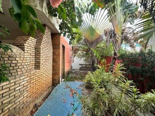 Casa de Condomínio Para Vender com 3 quartos 3 suítes no bairro Aruana em Aracaju.
