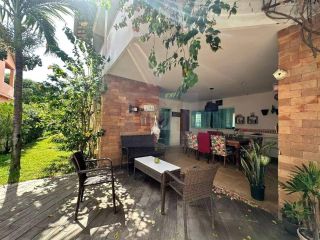 Casa de Condomínio Para Vender com 3 quartos 3 suítes no bairro Aruana em Aracaju.