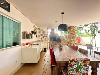 Casa de Condomínio Para Vender com 3 quartos 3 suítes no bairro Aruana em Aracaju.
