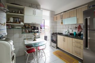 Residencial Padre Arnóbio / Andar alto / Luzia