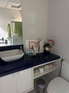 Casa no Condomínio Santa Felicidade – 2 suítes com sala ampliada à venda na Aruana