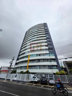 Apartamento à beira-mar no Mansão Lauro Porto com vista para o Rio Mar