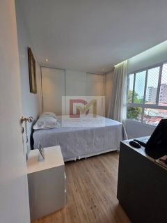 Apartamento à beira-mar no Mansão Lauro Porto com vista para o Rio Mar