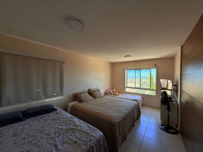 Residencial Club Atalaia  / 120 metros / leste