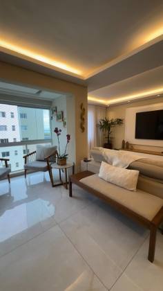 Apartamento no Clube Atalaia / 77 metros / 20O metros da orla