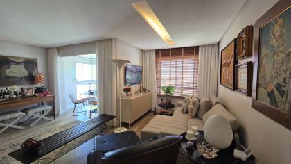 Clube Atalaia / 98 metros / Reformado