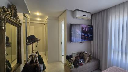 Clube Atalaia / 98 metros / Reformado