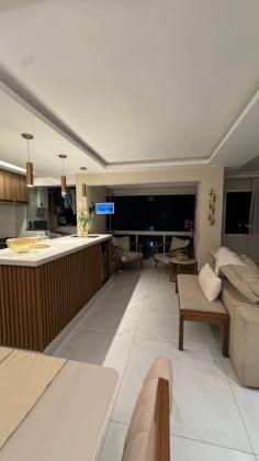 Apartamento no Clube Atalaia / 77 metros / 20O metros da orla