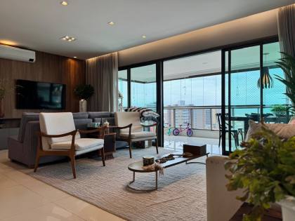 Marinas Art Residence / Reformado !