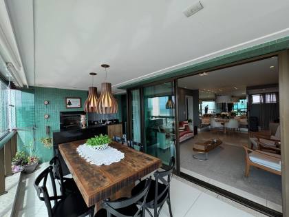 Marinas Art Residence / Reformado !