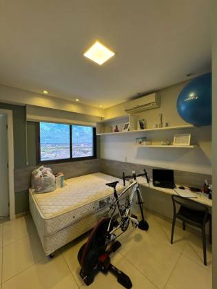 Marinas Art Residence / Reformado !