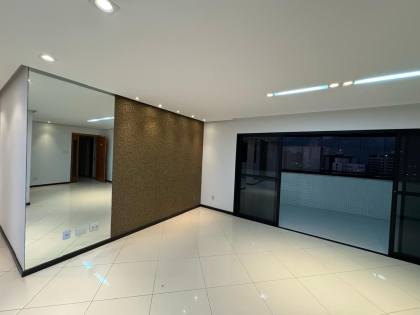 Oportunidade Única no Garcia – 4 Quartos, 3 Suítes, 3 Vagas e Vista Deslumbrante!