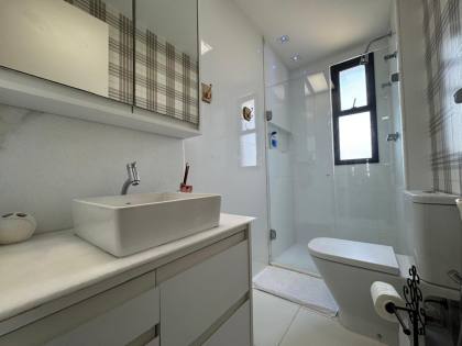 Mansão Buena Vista / Vista livre / Sementeira