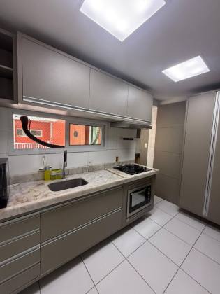 L’ Essence Jardins /Reformado / Andar alto -