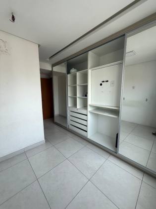 L’ Essence Jardins /Reformado / Andar alto -