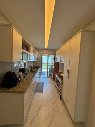 TERRAÇO BEIRA MAR / ANDAR ALTO /