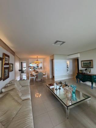 MANSAO OTAVIO MARTINS