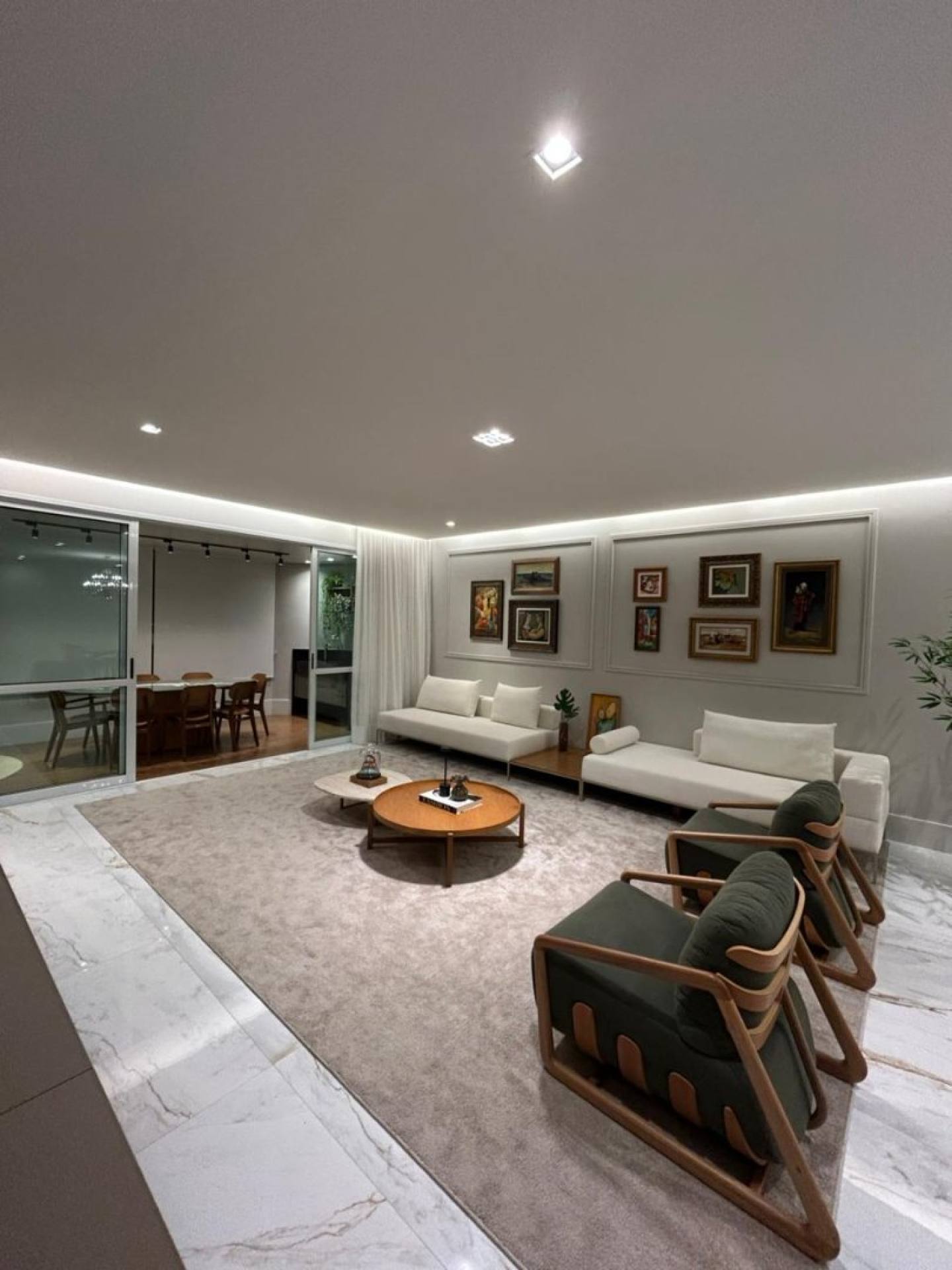 Mansão Cleonice Franco Barreto / 300 metros / Reformado