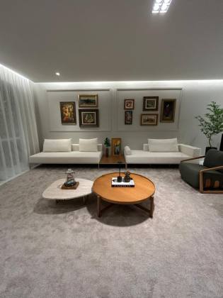 Mansão Cleonice Franco Barreto / 300 metros / Reformado