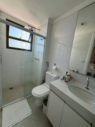 MANSÃO ALDA TEIXEIRA / Reformado / 4 vagas .