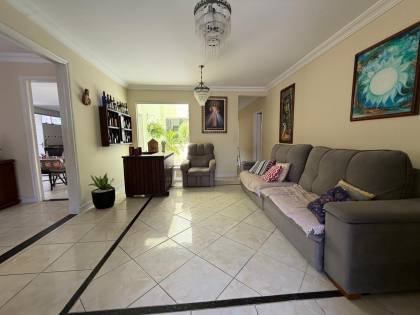 Belissima Casa na Área mais nobre da atalaia !