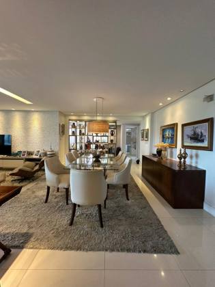 Mansão Bela Sintra – Alto Padrão com Vista para o Parque da Sementeira