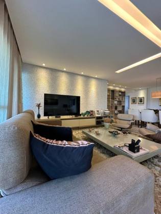 Mansão Bela Sintra – Alto Padrão com Vista para o Parque da Sementeira