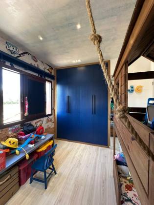 Casa no Condomínio Demerval Mattos – Exclusividade, Natureza e Localização Privilegiada na Atalaia